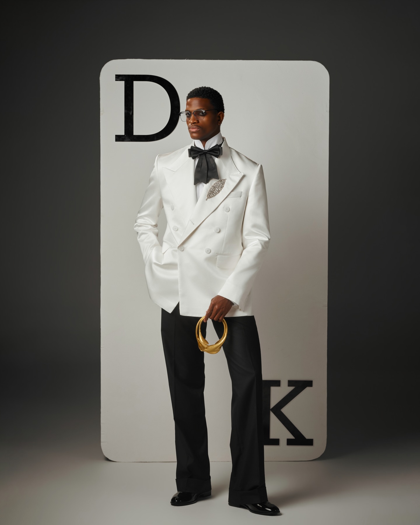 Men Formal Wear Black And White - Белый мужской костюм-двойка: пиджак и черные