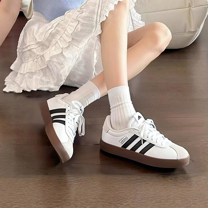 Adidas Shoes Samba - Кроссовки adidas белые с черными замшевыми
